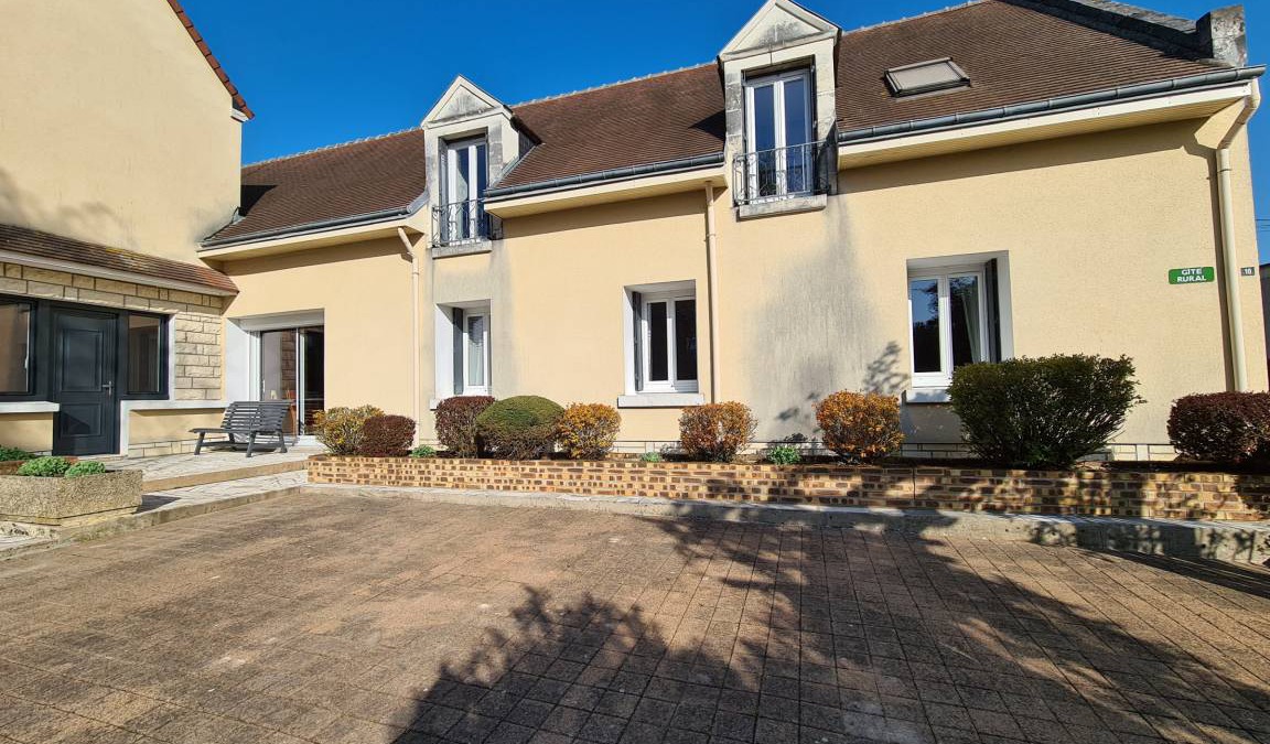 Faverolles Cottage | 190 m² Cabin ∙ 5 bedrooms ∙ 10 guests