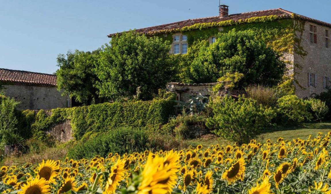 Mailhoc House | 190 m² Gîte ∙ 4 bedrooms ∙ 8 guests