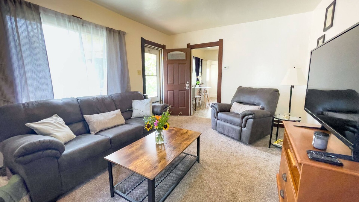 Laramie Apartment | 1920s Home for Extended Stays. Pet-Friendly and Extra Spaces!