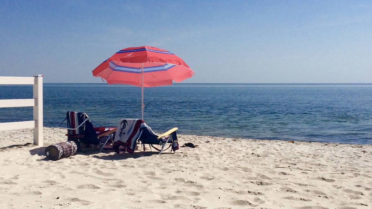 Bass River Cottage | 1940’s Bass River Cottage B Central AC 0.5 miles to Nantucket Sound beaches⛱️
