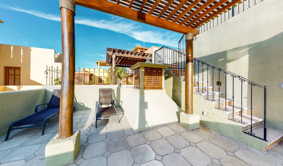 Nopolo House | 195 m² House ∙ 2 bedrooms ∙ 6 guests