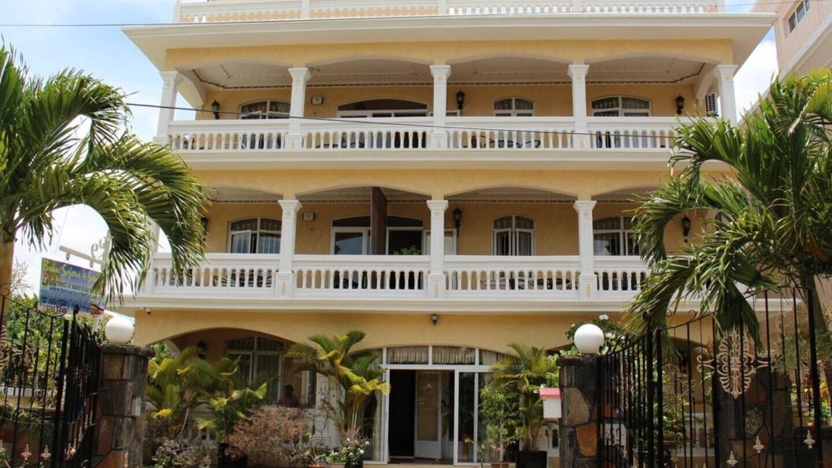 Trou aux Biches Condo | 1A: Beau Sejour 4 seasons