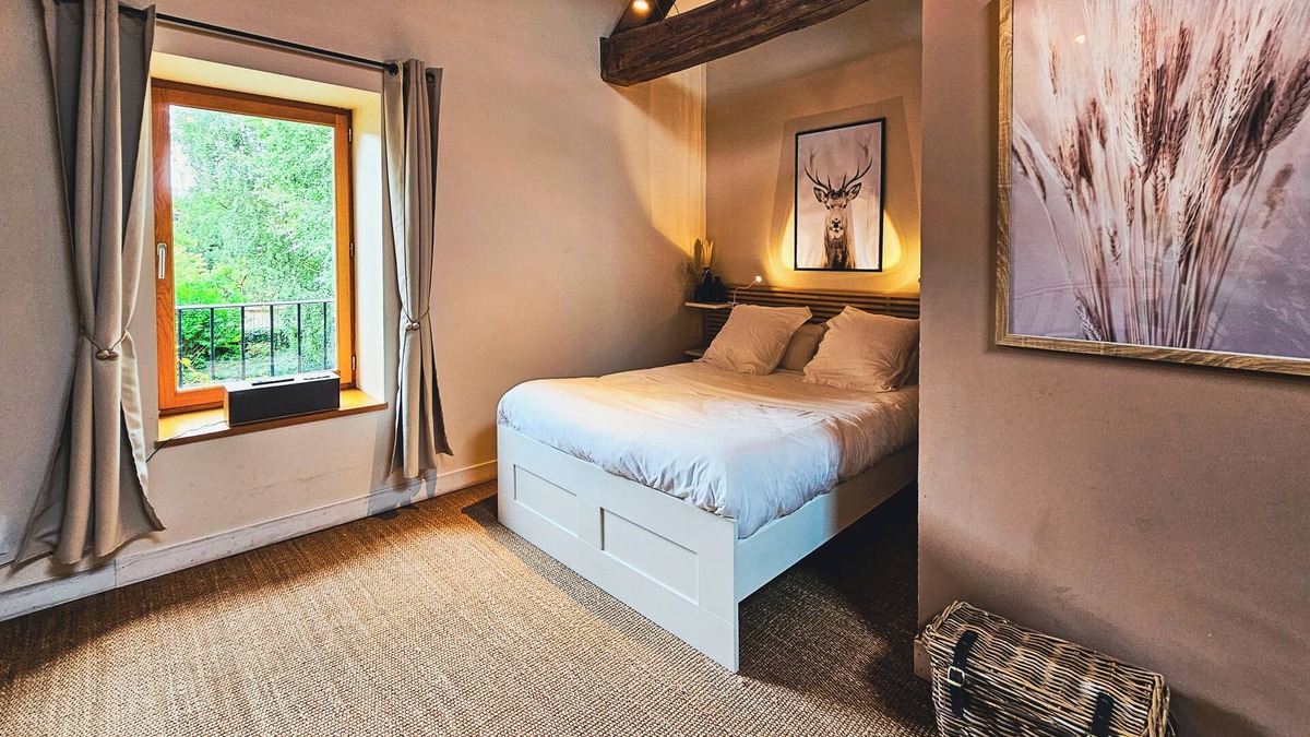 Etivey Cottage | 1BDR Apt + Sofa Bed w/Garden + Jacuzzi