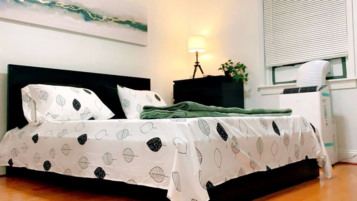 Trinidad Apartment | 1Bed 1Ba Entire Apt. Dedicated Workstation. FREE Bikes for guests to Explore