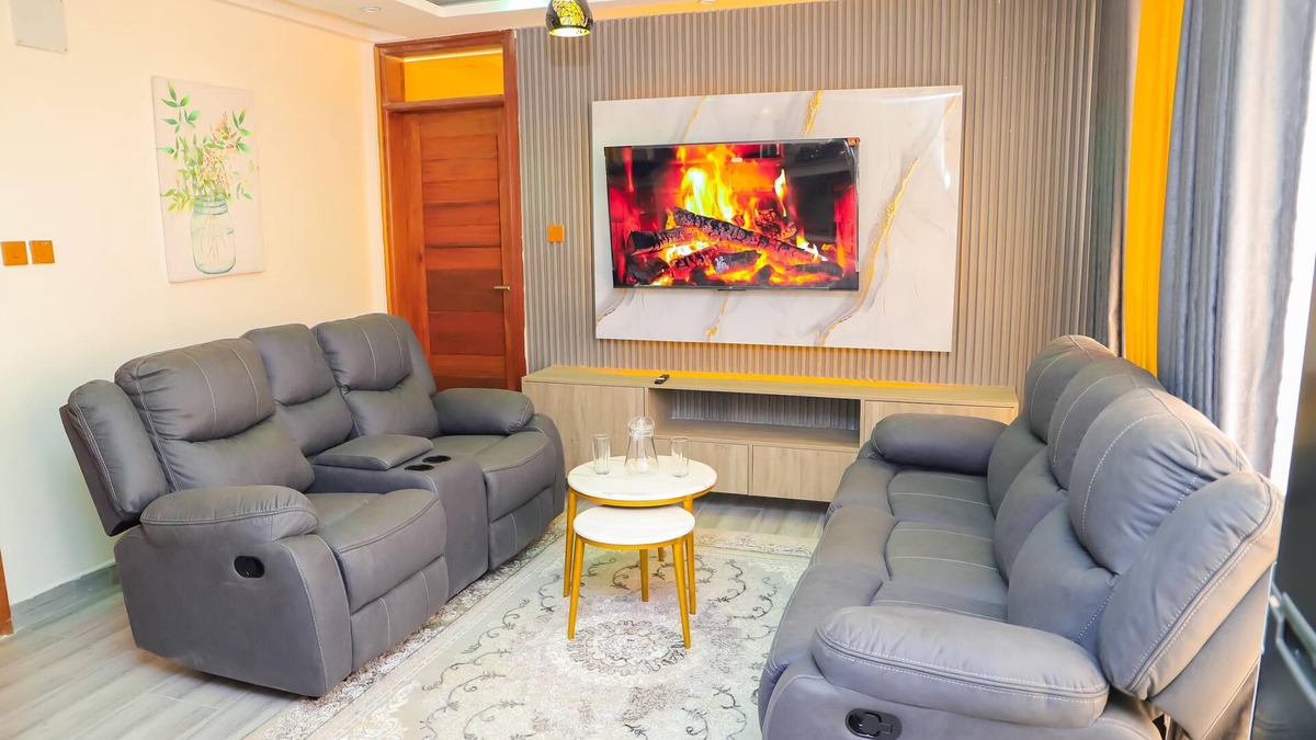 Naivasha Apartment | 1bedroom apartment with Heated Pool, Fitness room &Restaurant Karagita,NAIVASHA