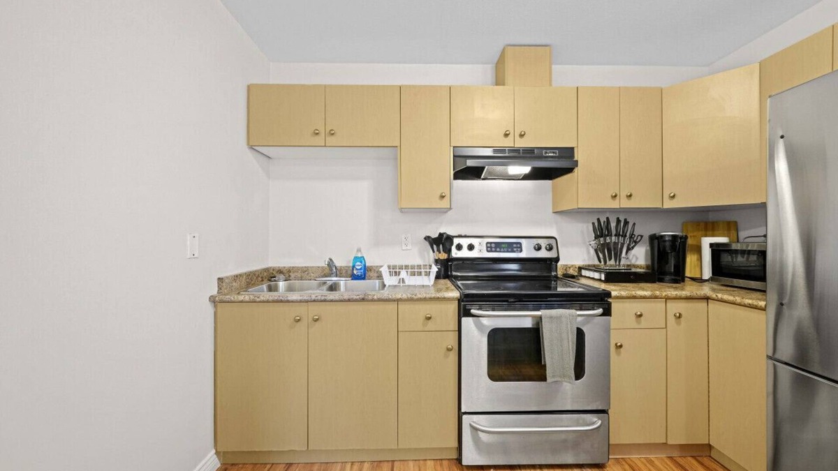 East Clayton Condo | 1Bedroom Cozy Comfort - Your Home Away from Home