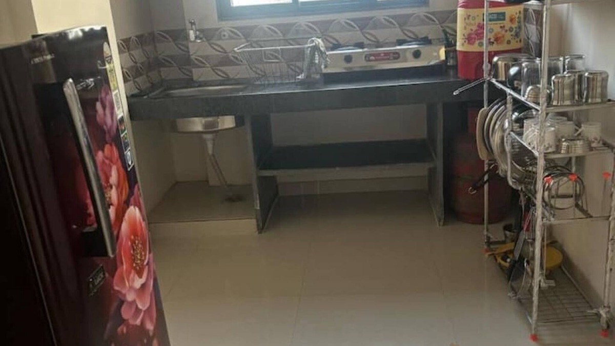 Pune Bed & Breakfast | 1BHK Comfy Stay 202