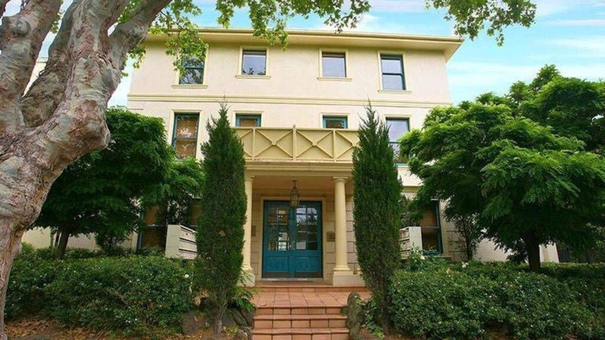 Richmond North House | 1br - 377m2 - "Beach House" - (Victoria)