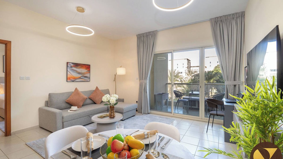 The Greens Apartment | 1BR Apart in Al Dhafrah 2 The Greens