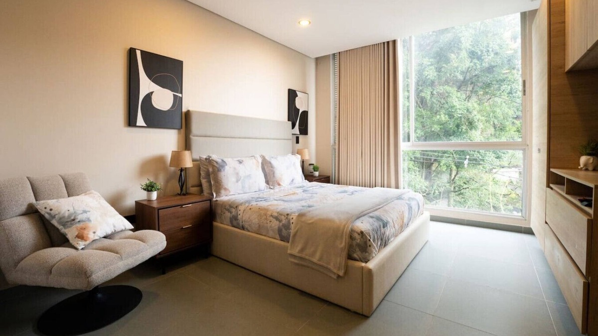 El Tesoro Apartment | 1BR Apt - El Tesoro near Provenza & Parque Lleras