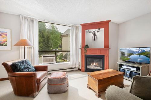 Upper Village House | 1BR Condo Close To The Ski Hill
