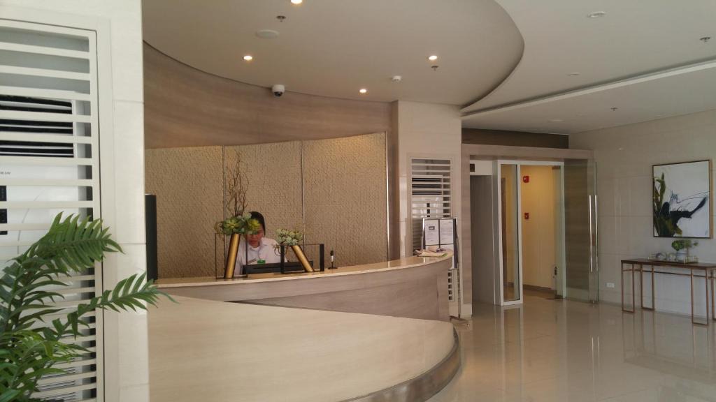 Ususan Apartment | 1BR Grace Residences w/Internet- near BGC/McKinley
