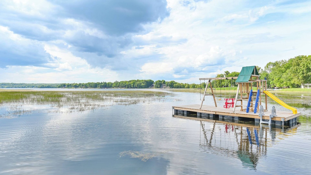 Centre Hastings Cottage | 1BR Lakefront Escape w Modern Kitchen & Firepit