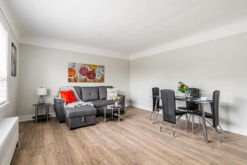Hamilton Apartment | 1BR Modern Apt - Corktown Hamilton