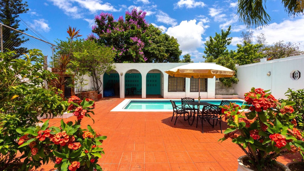 Jack's Hill House | 1BR on Private Estate