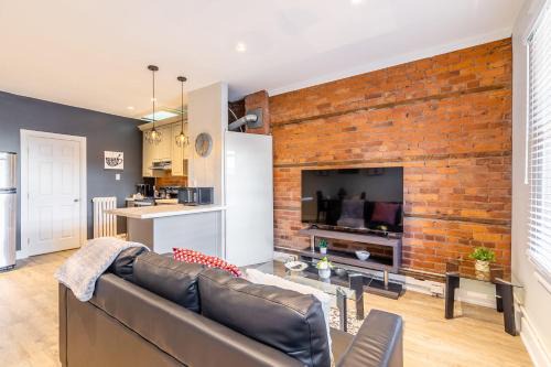 Central Hamilton Apartment | 1BR - Queen Bed Apartment in Hamilton's Best Neighborhood
