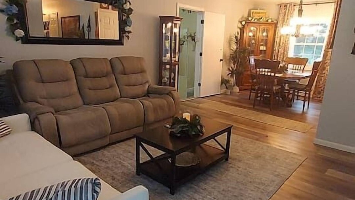 Craigsville House | 1BR Retreat: Summersville Lake | 2h to Snowshoe