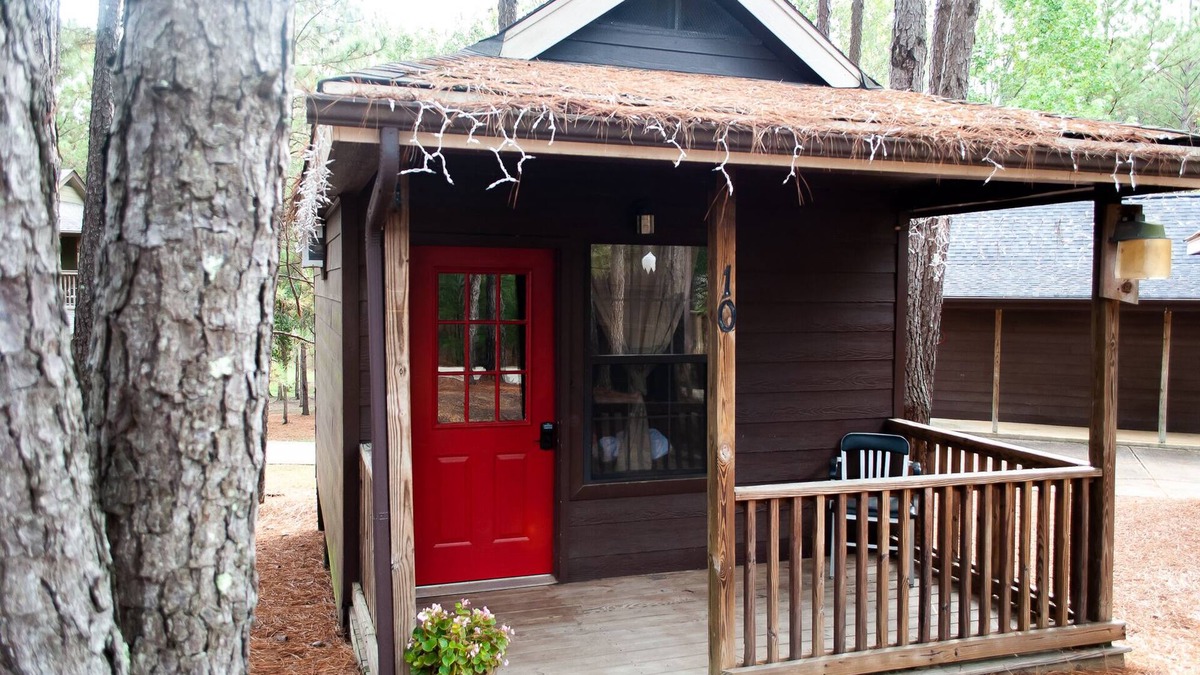 Ramer Cabin | 1rm cabin, shared bth house, at Kick Back Ranch.