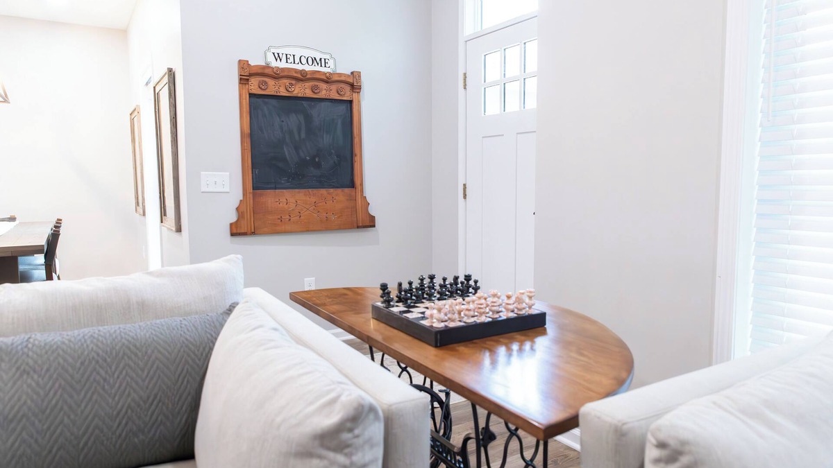 Hamburg House | 1st Exit in Iowa Modern Home & Event Space