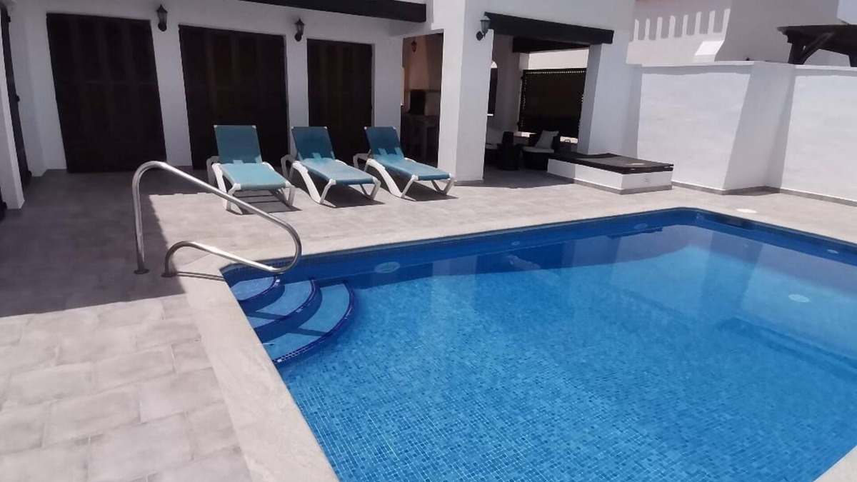 Caserio Los Tarquinos Villa | 1st Line Golf Villa 2, private Pool and sky Package, 20 mins from Murcia/city
