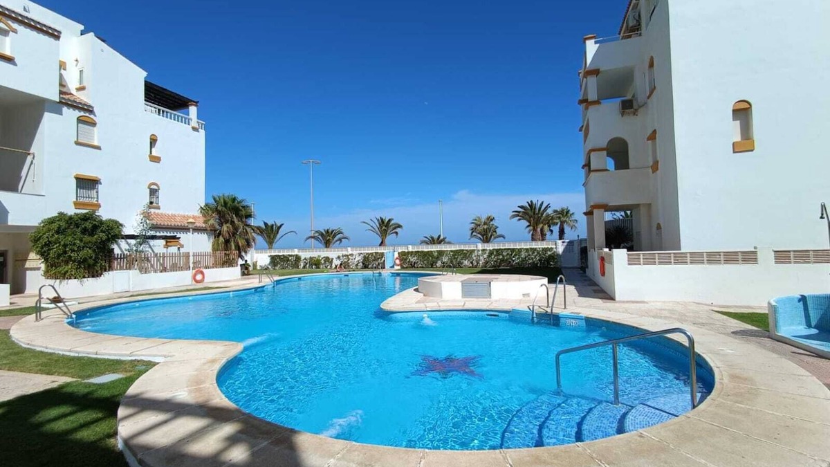 Roquetas de Mar Apartment | 1st LINE SEA VIEWS, WIFI, AC Air Conditioning, Swimming Pool