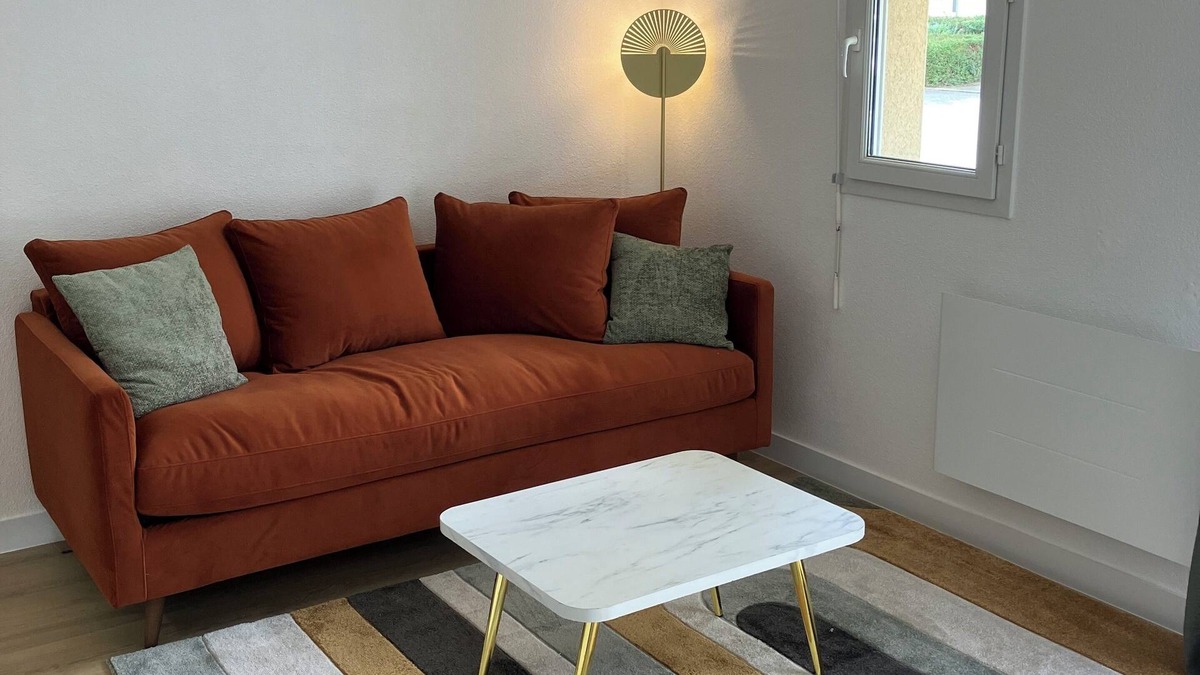 Pin - Vert Galant Apartment | 2/4 pers apartment 10 minutes walk from the 24H du Mans circuit with private parking lot