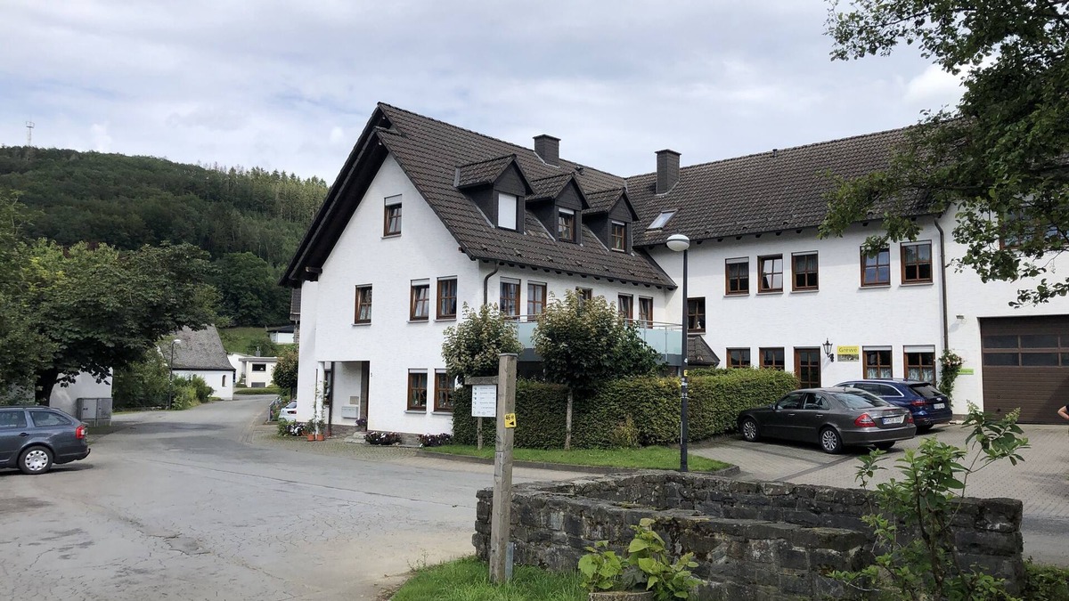 Sundern Apartment | 2. Apartment mit 44 qm/Provisorisch Angelegt, Wird Weiter Bearb