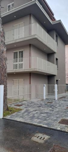 Pinarella Apartment | 2 Appartamento Cervia Viale Diana 3 Piano Secondo