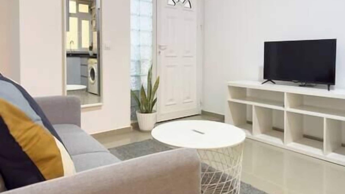 Terra Branca Apartment | 2 bdr cozy apt in Terra Branca, Free Wifi - LCGR