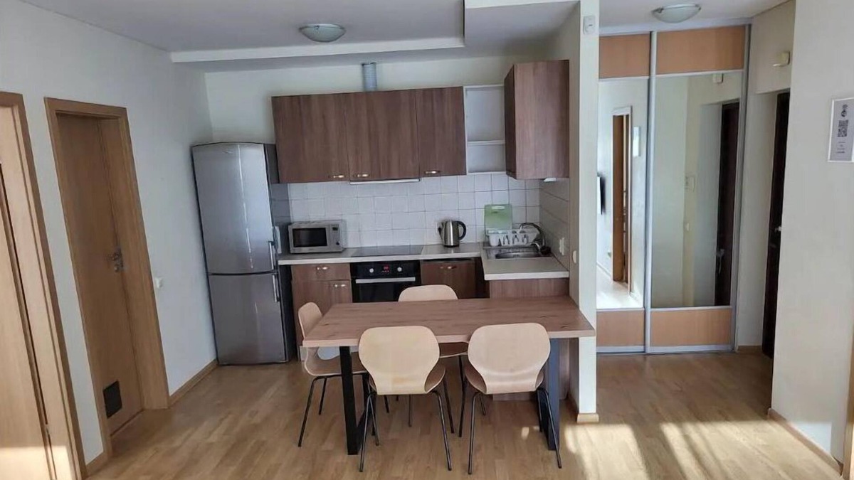 Vidzeme Suburb Apartment | 2-BDR, modern area Jauna Teika, self check-in