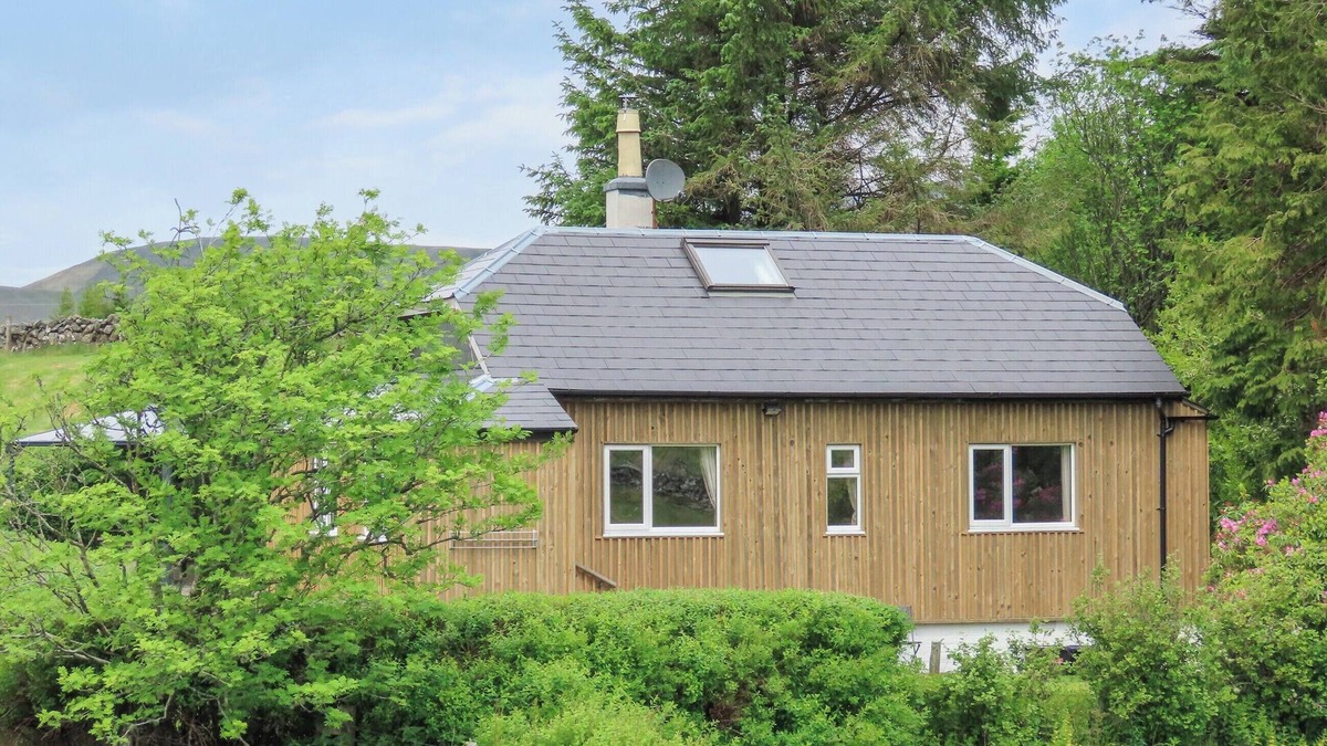 Saint John's Town of Dalry Cottage | 2 bedroom accommodation in Bardennoch West, near Carsphairn