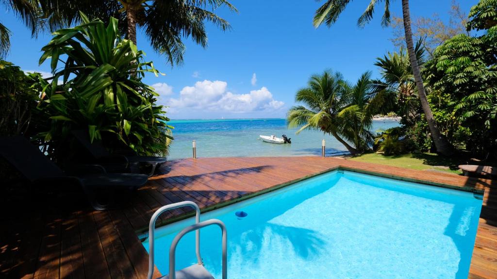 Otumai Villa | #2 Beach Villa Bliss by TAHITI VILLAS