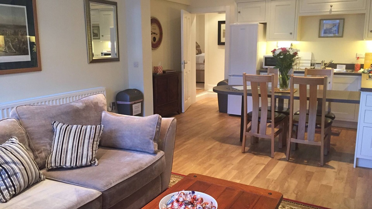 St. Andrews House | 2 Bed/1 Bath Avail - Near 18th Green of Old Course-Wow!