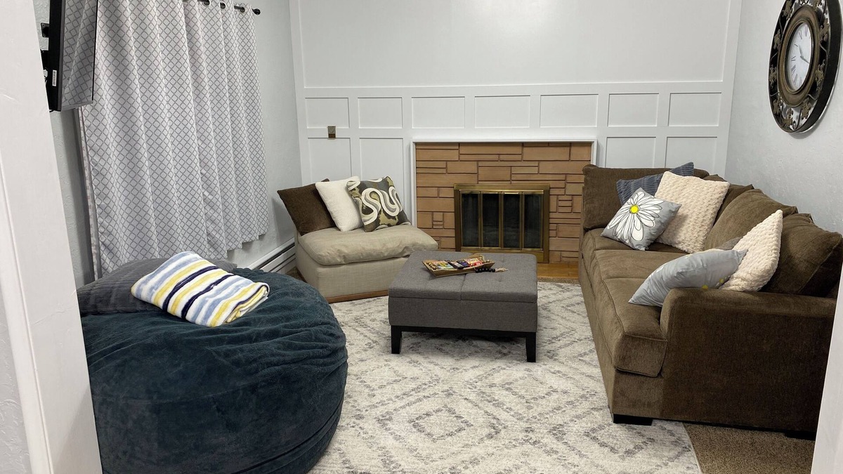 Richfield House | 2-Bed, 1-Bath Quiet Home near MTB trails, city parks, ATV Trails, National Parks