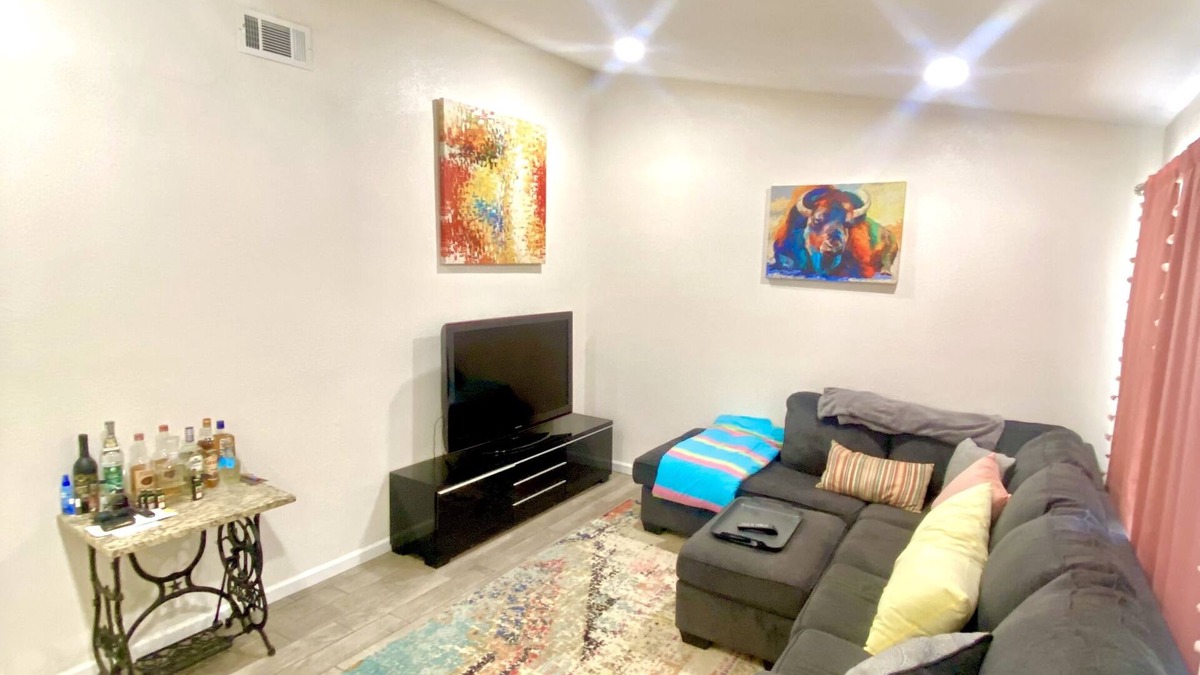 Chisholm Valley South House | 2 bed 1 bath with Puppy Palace Flex Space!