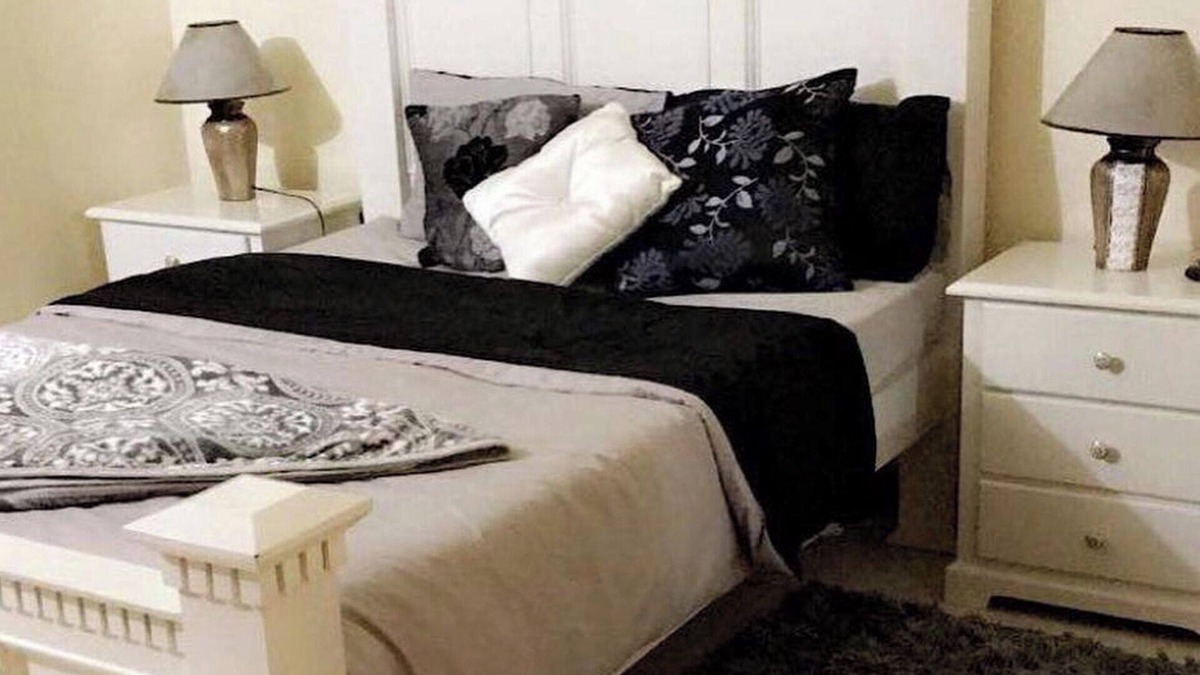 Spring Village House | 2 Bed-2 bath-AirCon-Parking-Old Harbour Nhv 3