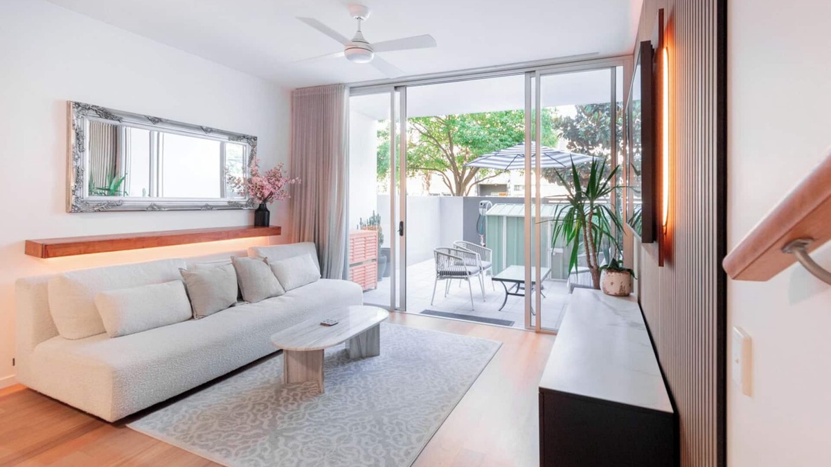 Bulimba Apartment | 2 Bed, 2 Bathroom Garden Apartment on Oxford Street, Bulimba. Brisbane.