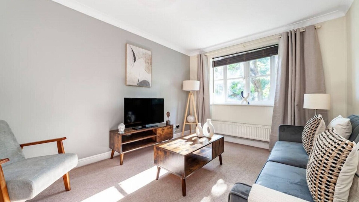 Tulse Hill Apartment | 2 Bed Apartment in Brixton