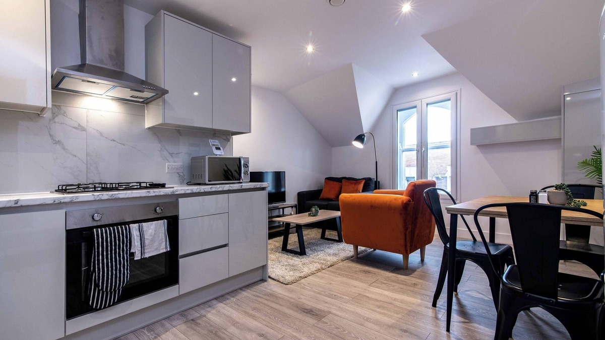 Basingstoke Apartment | 2-Bed Apartment in Basingstoke – Central & Convenient