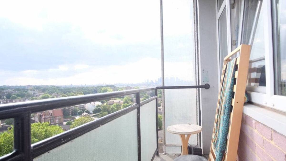Woolwich Riverside Apartment | 2-Bed Apartment in London Woolwich