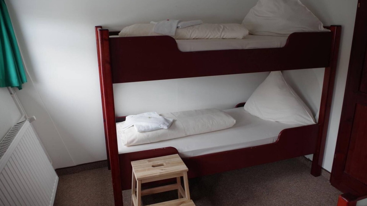 Leipziger Vorstadt Apartment | 2-bed cabin on a residential vessel