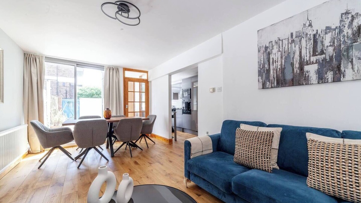 Mildmay Apartment | 2 Bed Garden Flat in Islington