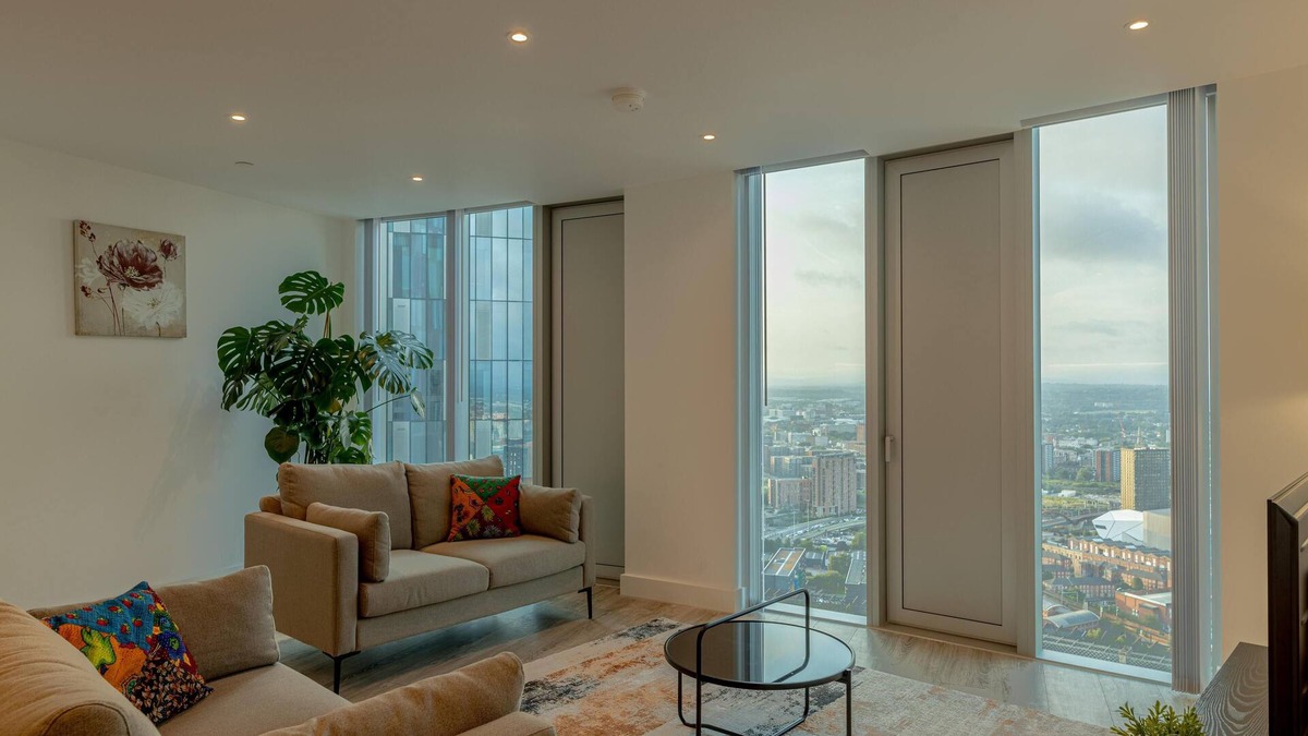 Castlefield Apartment | 2 Bed Luxury Apartment with Stunning City Views in the Heart of Manchester