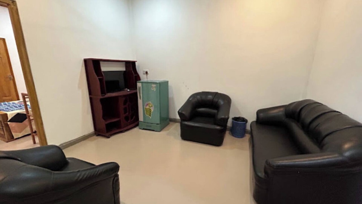 Nallur House | 2 Bed non AC house with free parking
