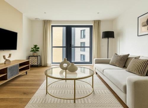 Wandsworth Apartment | 2 Bed Riverside Flat in Wandsworth