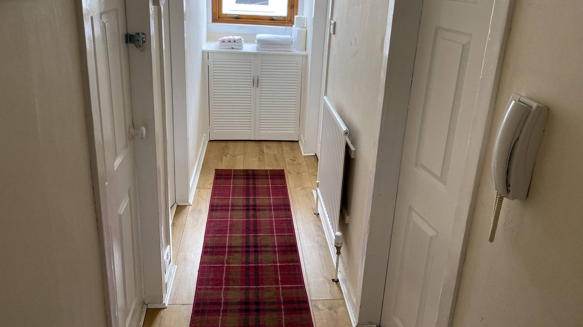 Bucksburn Apartment | 2 Bed, self catering apartment - 5 mins airport, 10 mins city centre