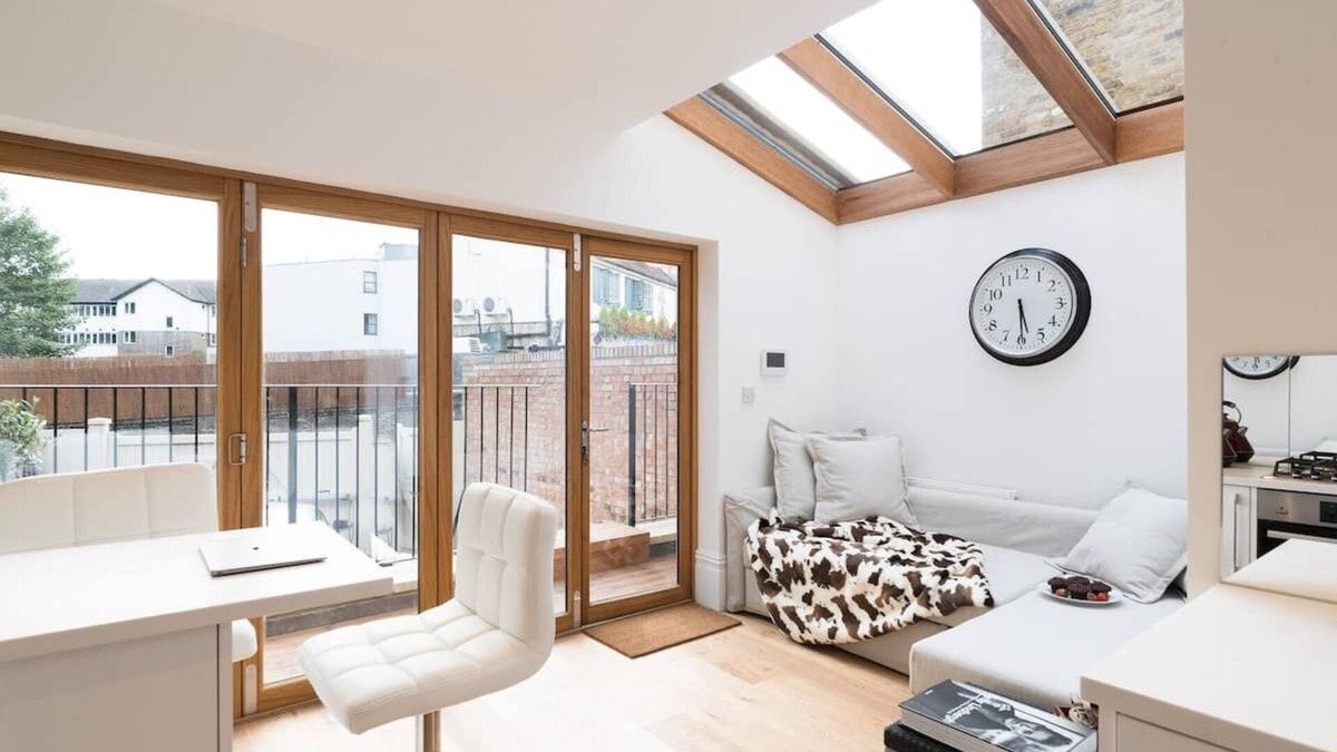 Parsons Green and Walham Apartment | 2 Bed - Very Convenient Location - South Terrace
