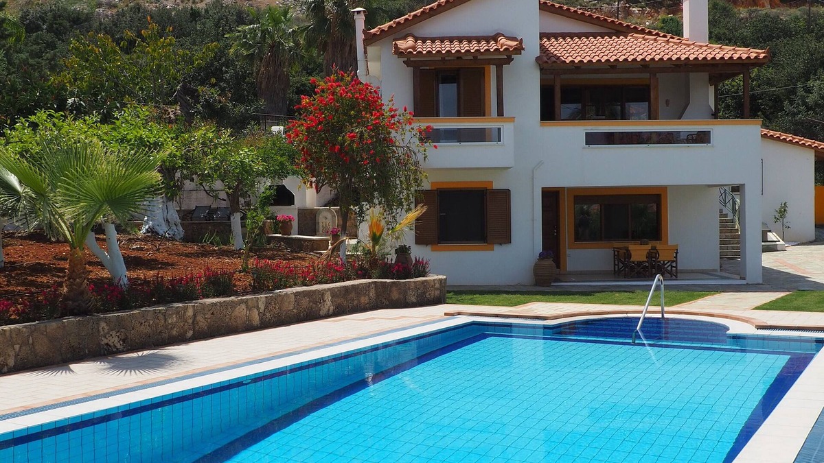 Malia Villa | 2 bed villa apartment with private pool, Ideal for a quiet, relaxing holiday.