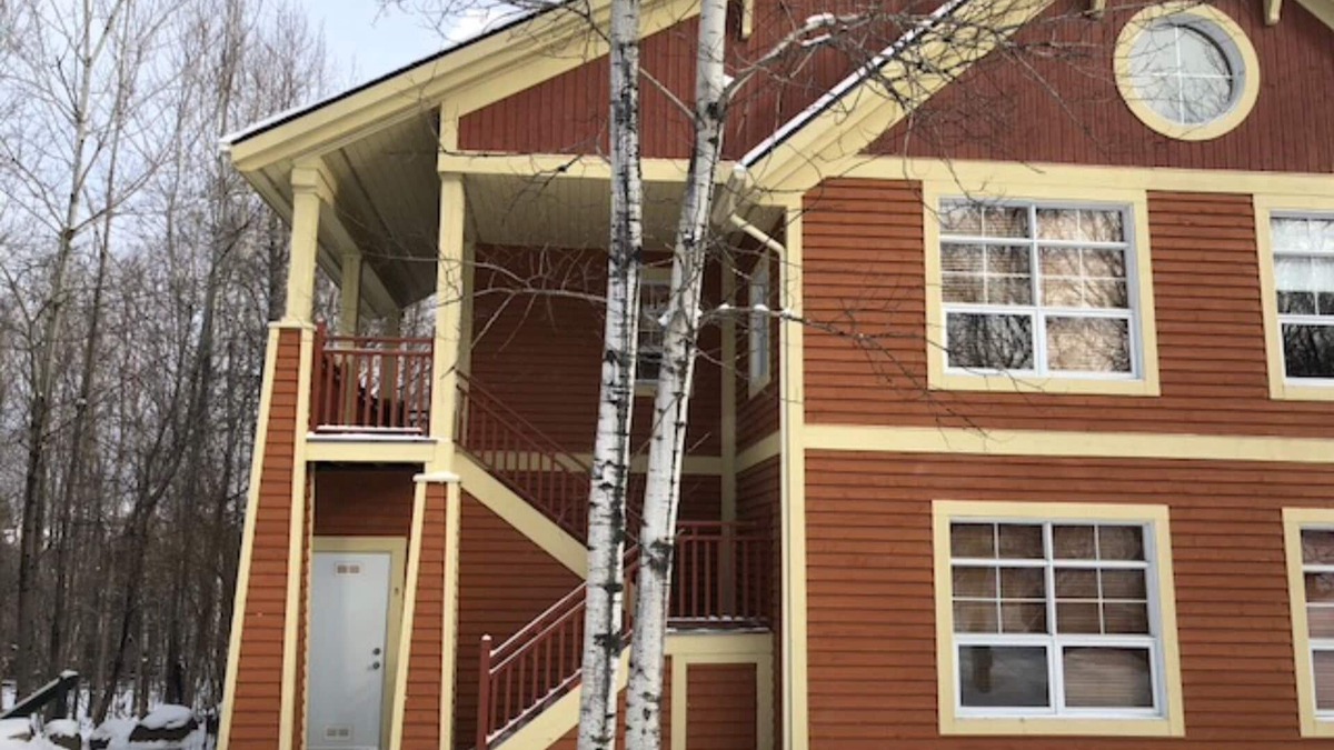 Tremblant-Les-Eaux Condo | 2 Bedroom, 2 Bathroom Condo in Les Eaux, hot tub and sauna