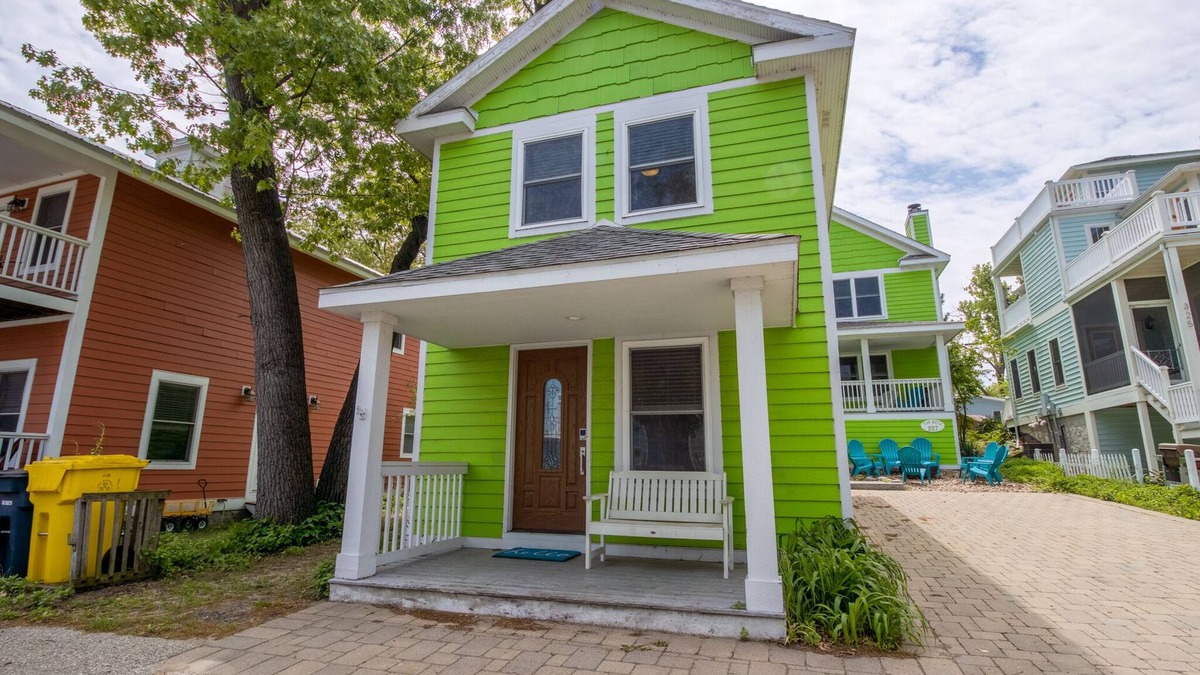 Michigan City House | 2-bedroom 2-bath Charming Beachwalk Home